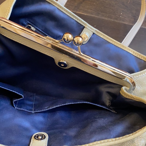 Coach Bag New condition - Picture 3 of 7
